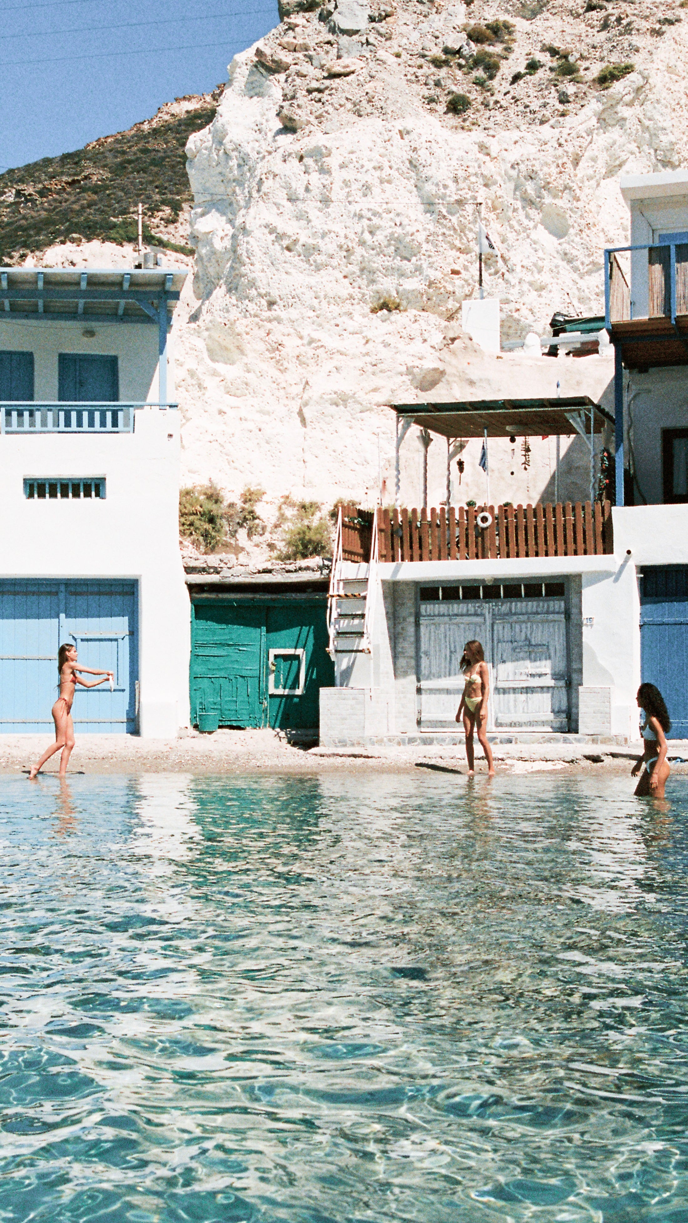 MILOS MUSE – Triangl